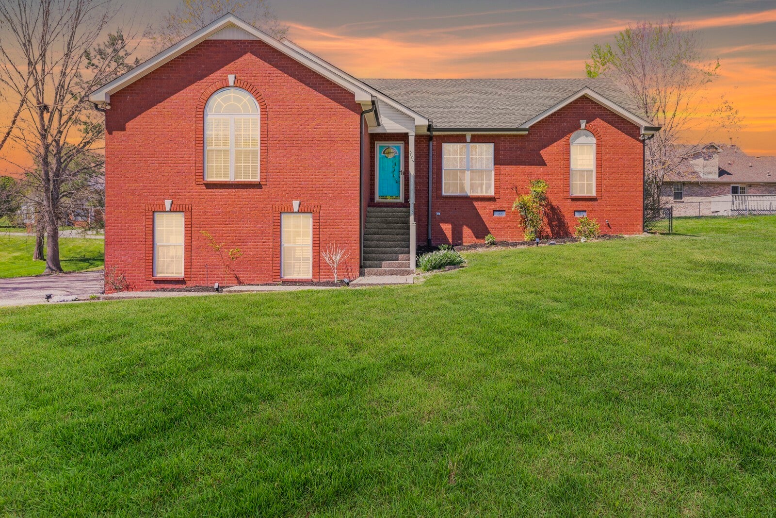 Photo of Listing #2974581