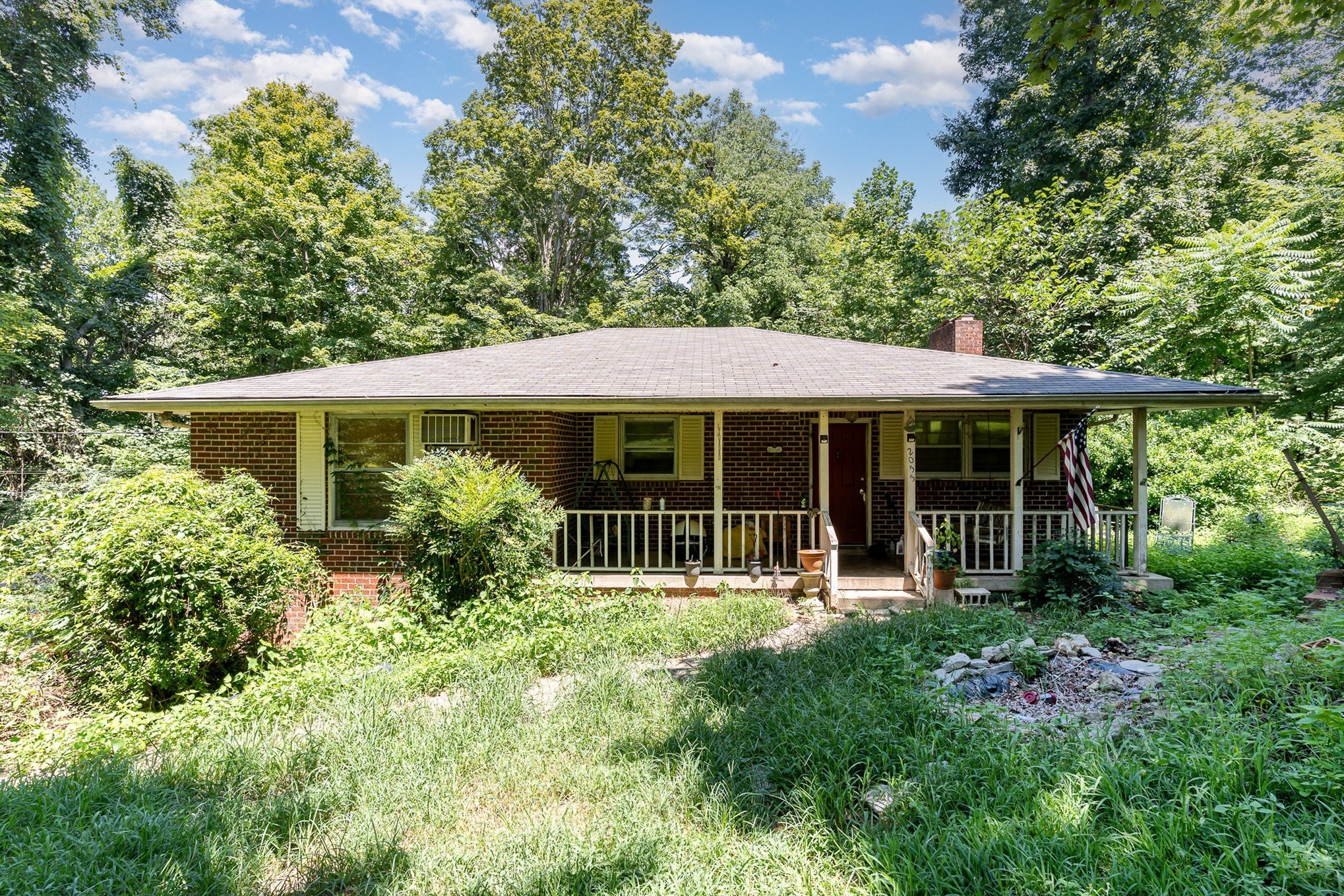 Photo of Listing #2974976