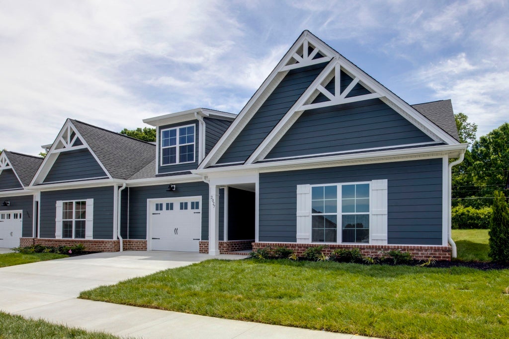 2027 Rylee Way, Greenbrier