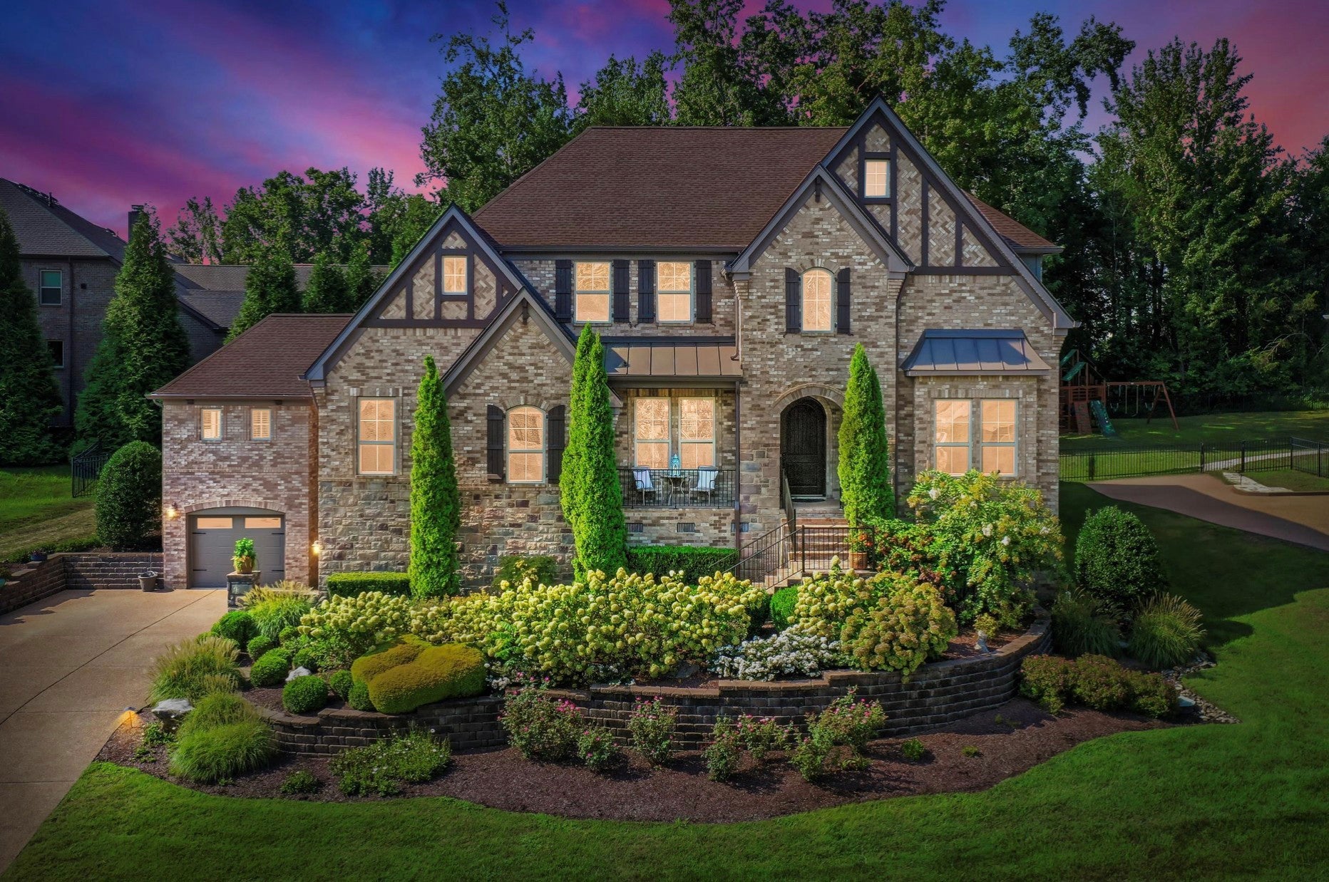 Photo of Listing #2975247