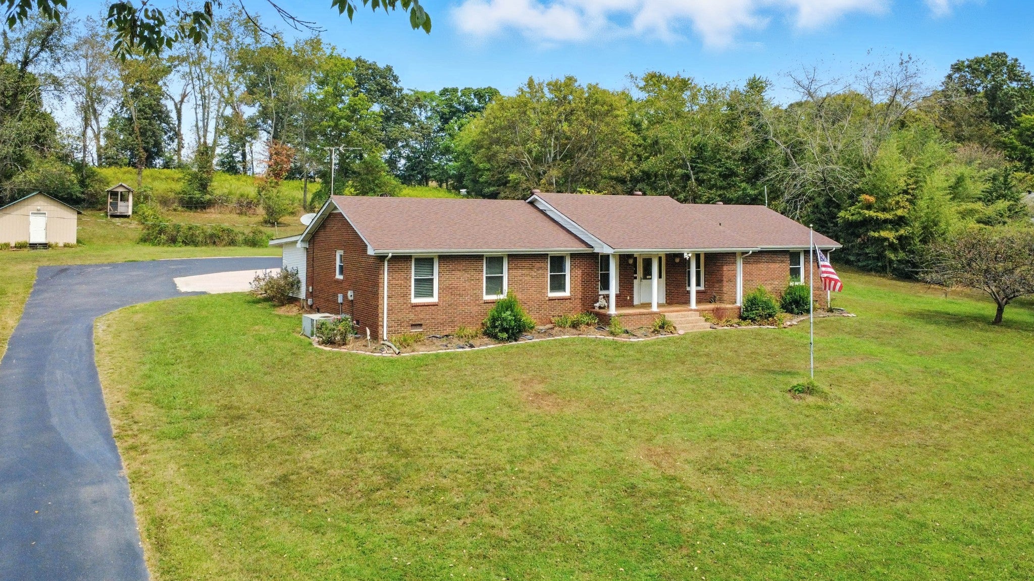 Photo of Listing #2975361