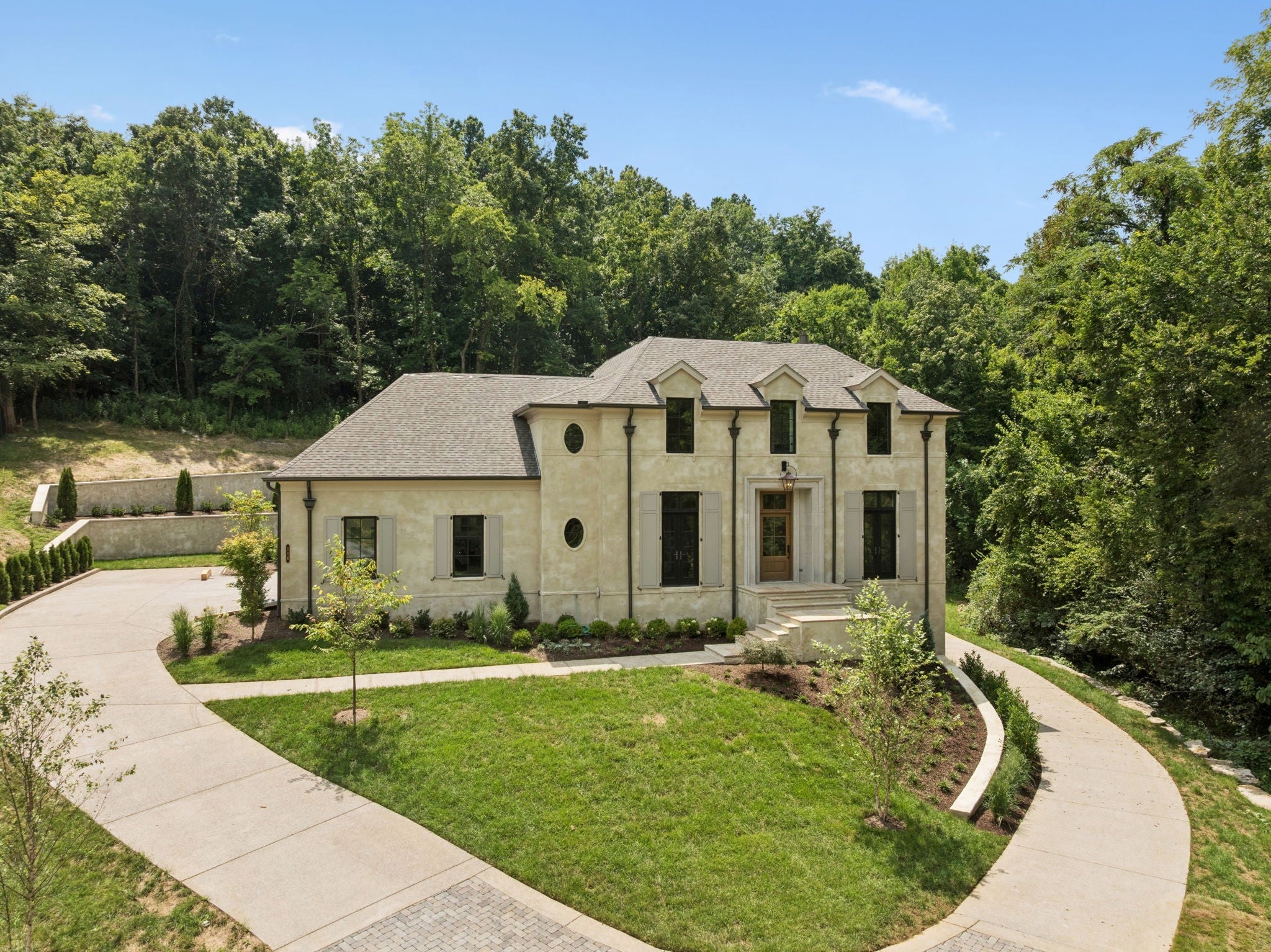 Photo of Listing #2975386