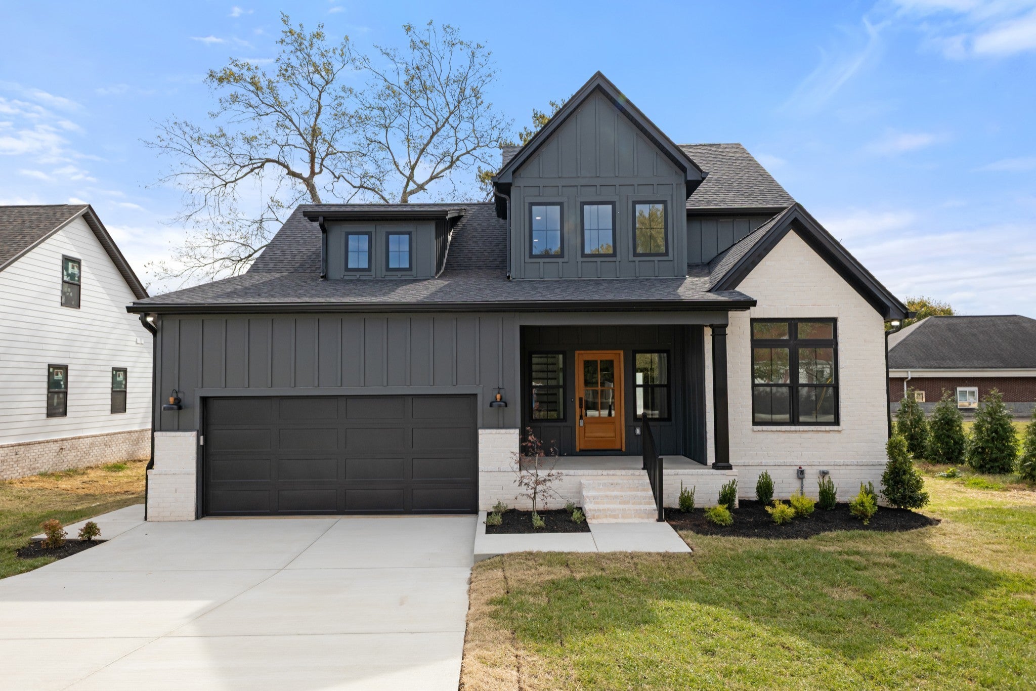 Photo of Listing #2975396