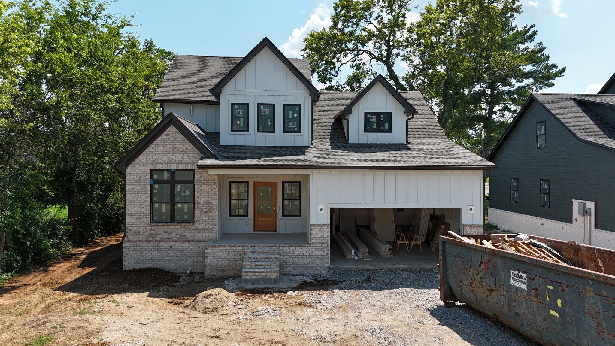 Photo of Listing #2975399