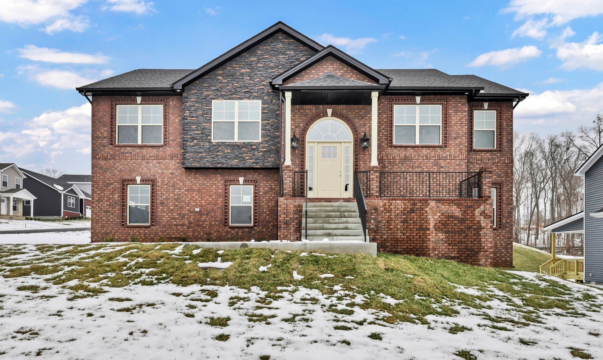 Photo of Listing #2975433