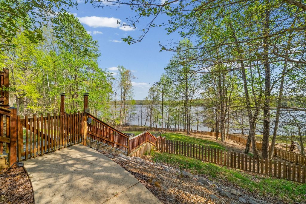 143 Saline Trail, Dover