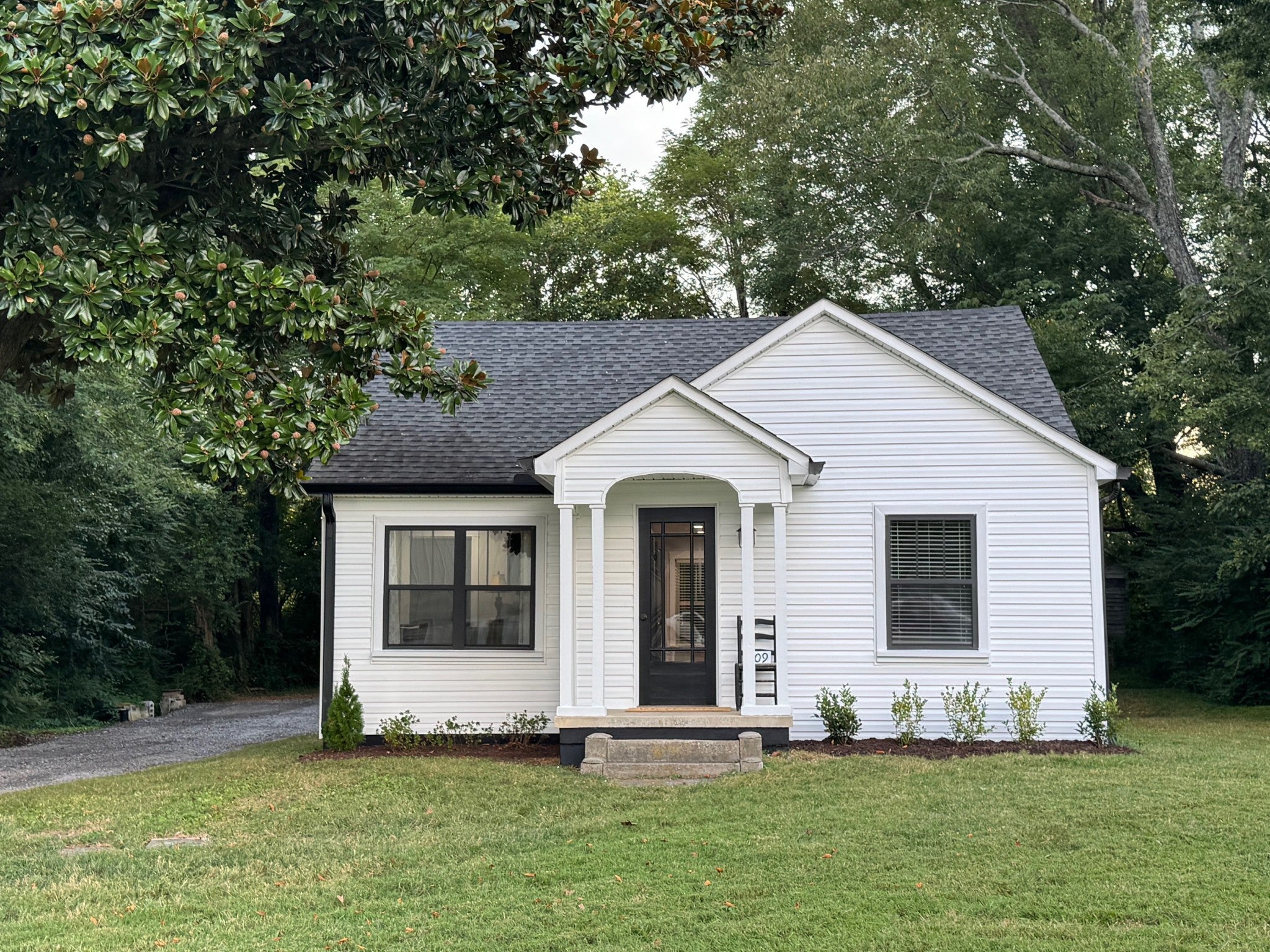 Photo of Listing #2975510