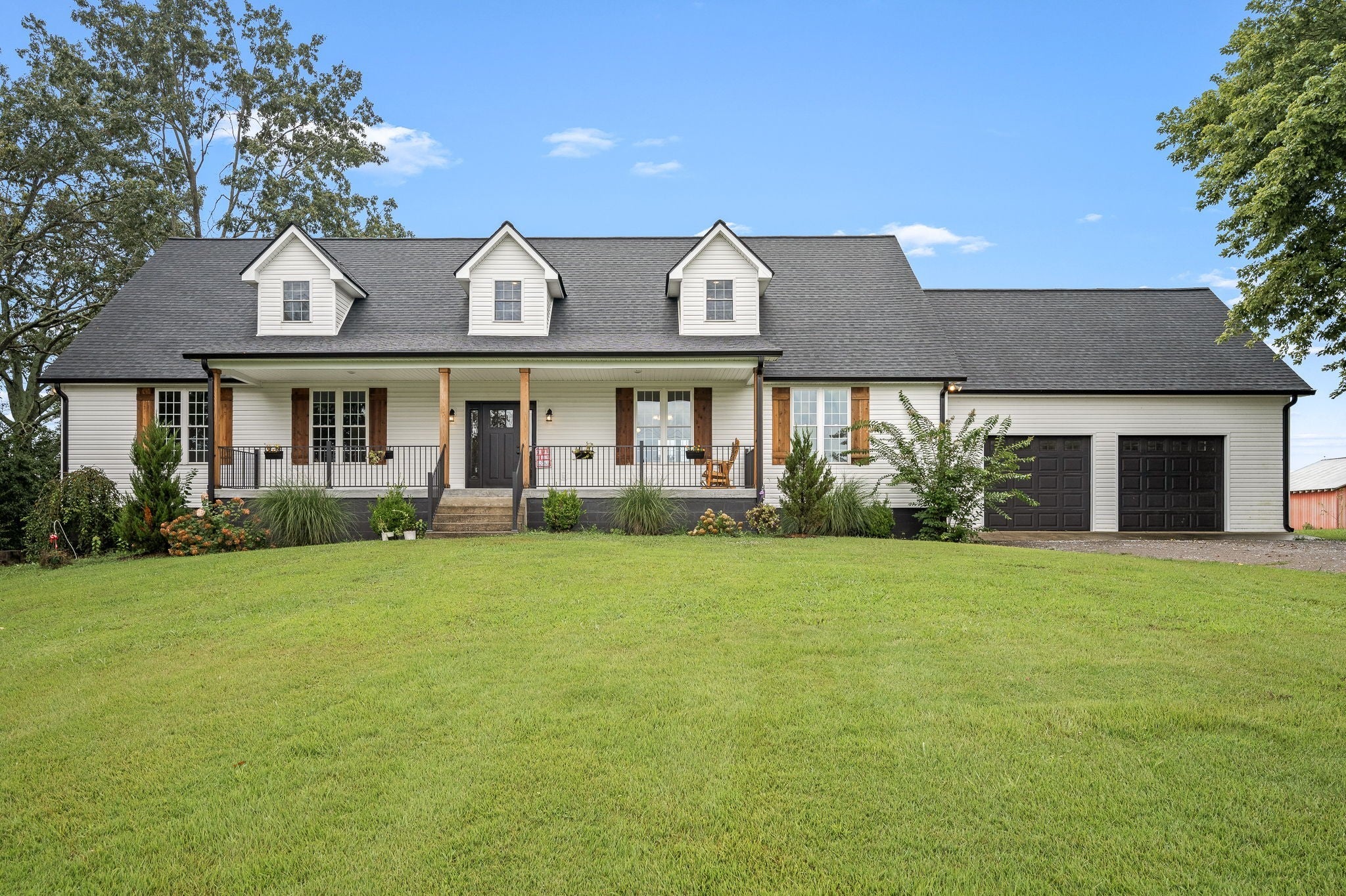Photo of Listing #2975642