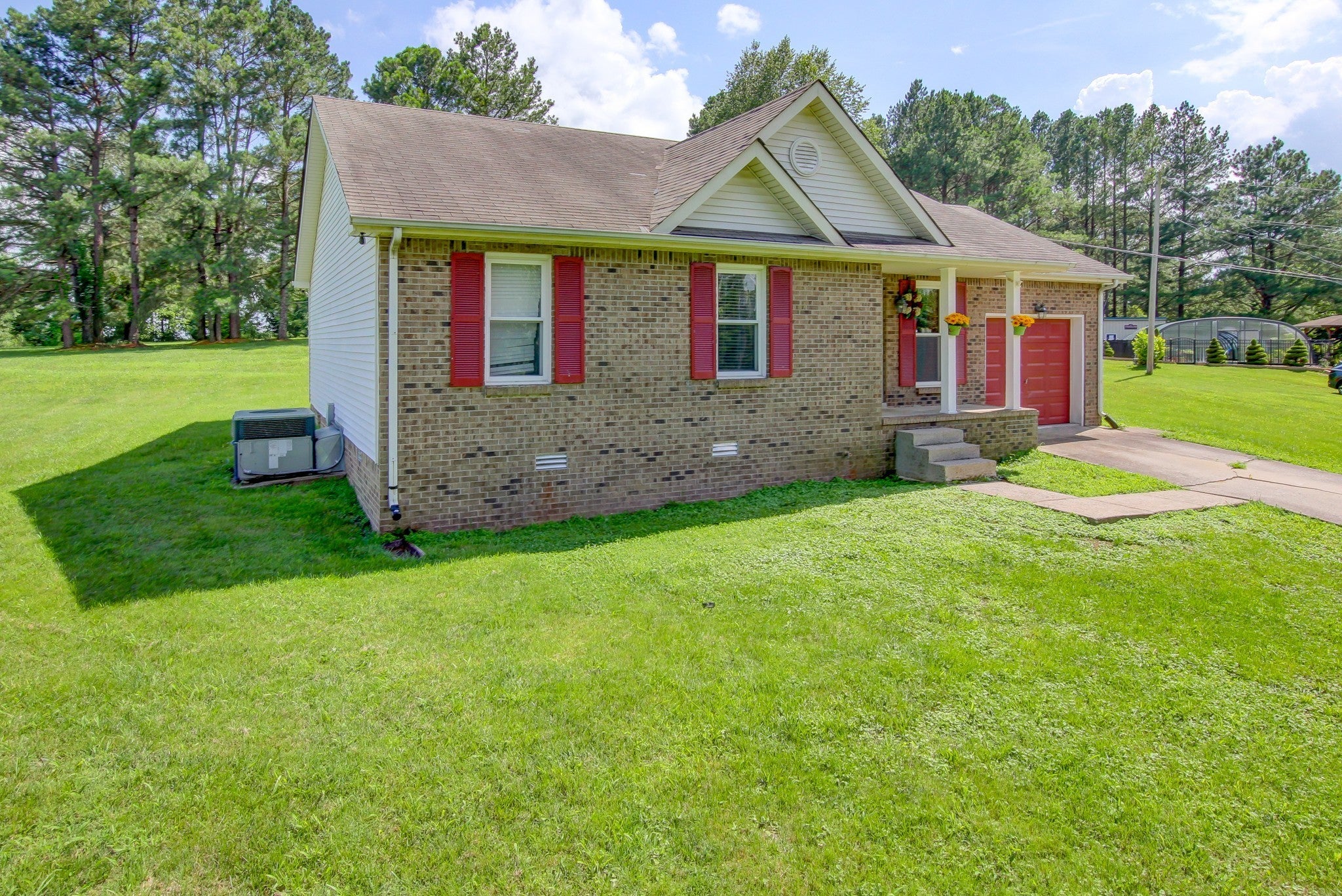 Photo of Listing #2975658