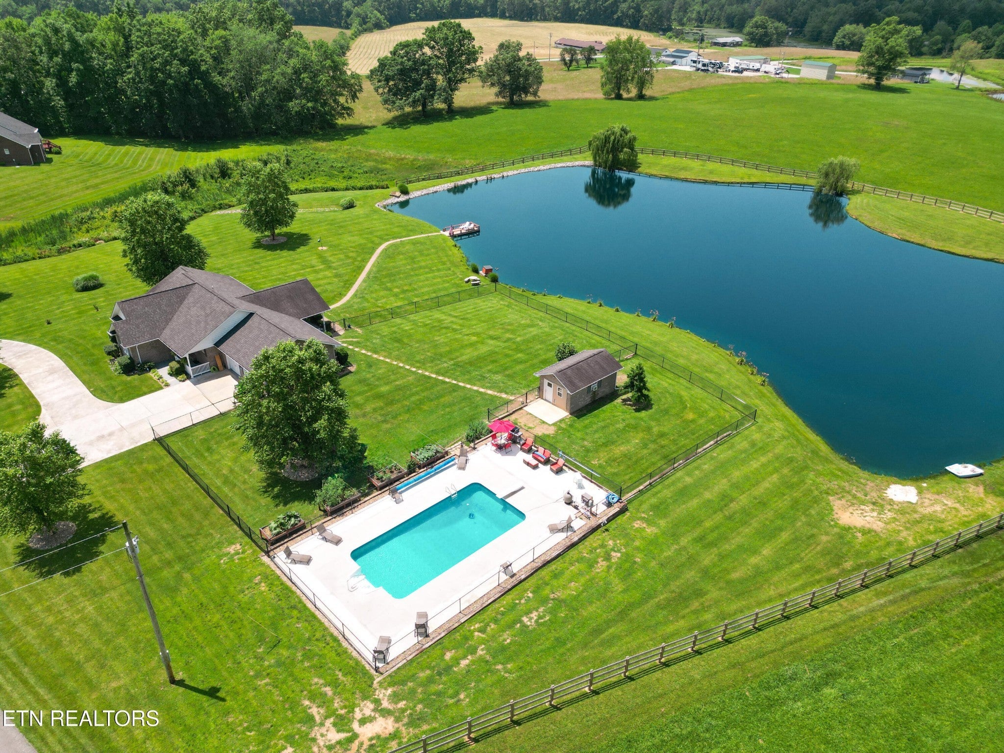 Photo of Listing #2975685