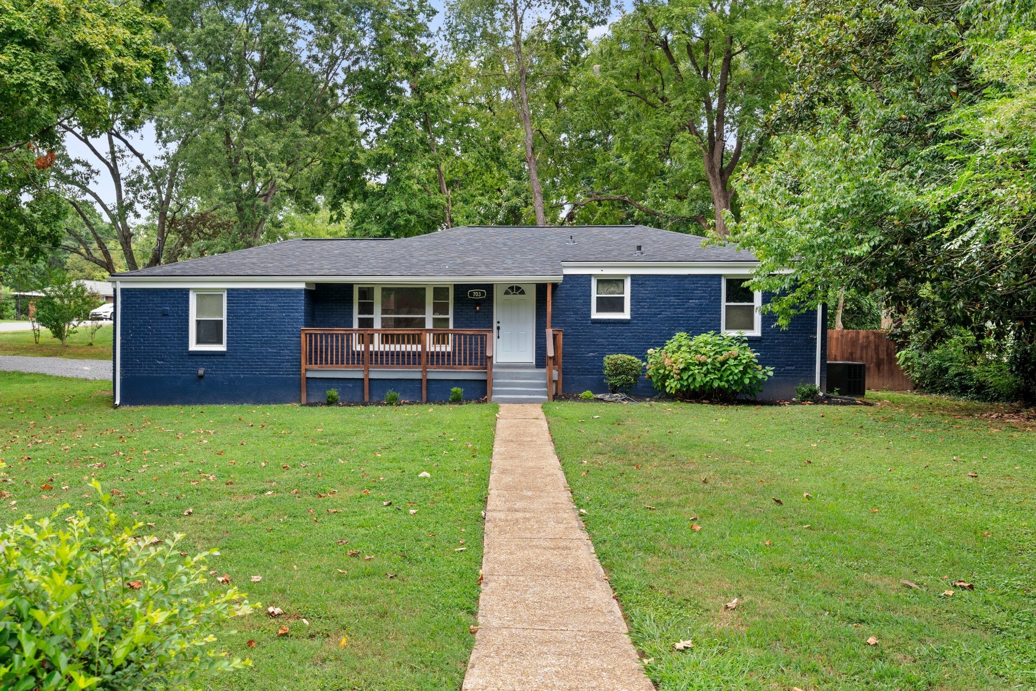 Photo of Listing #2975688