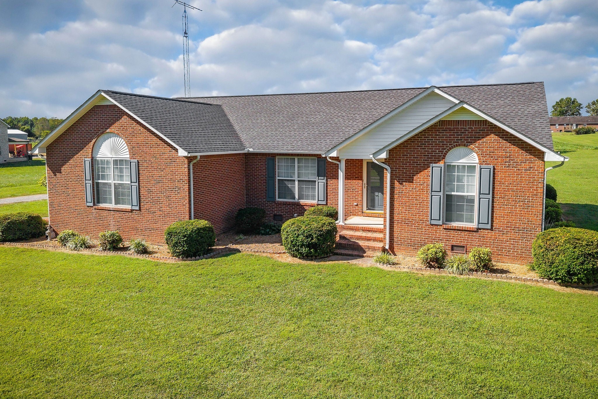 Photo of Listing #2975711