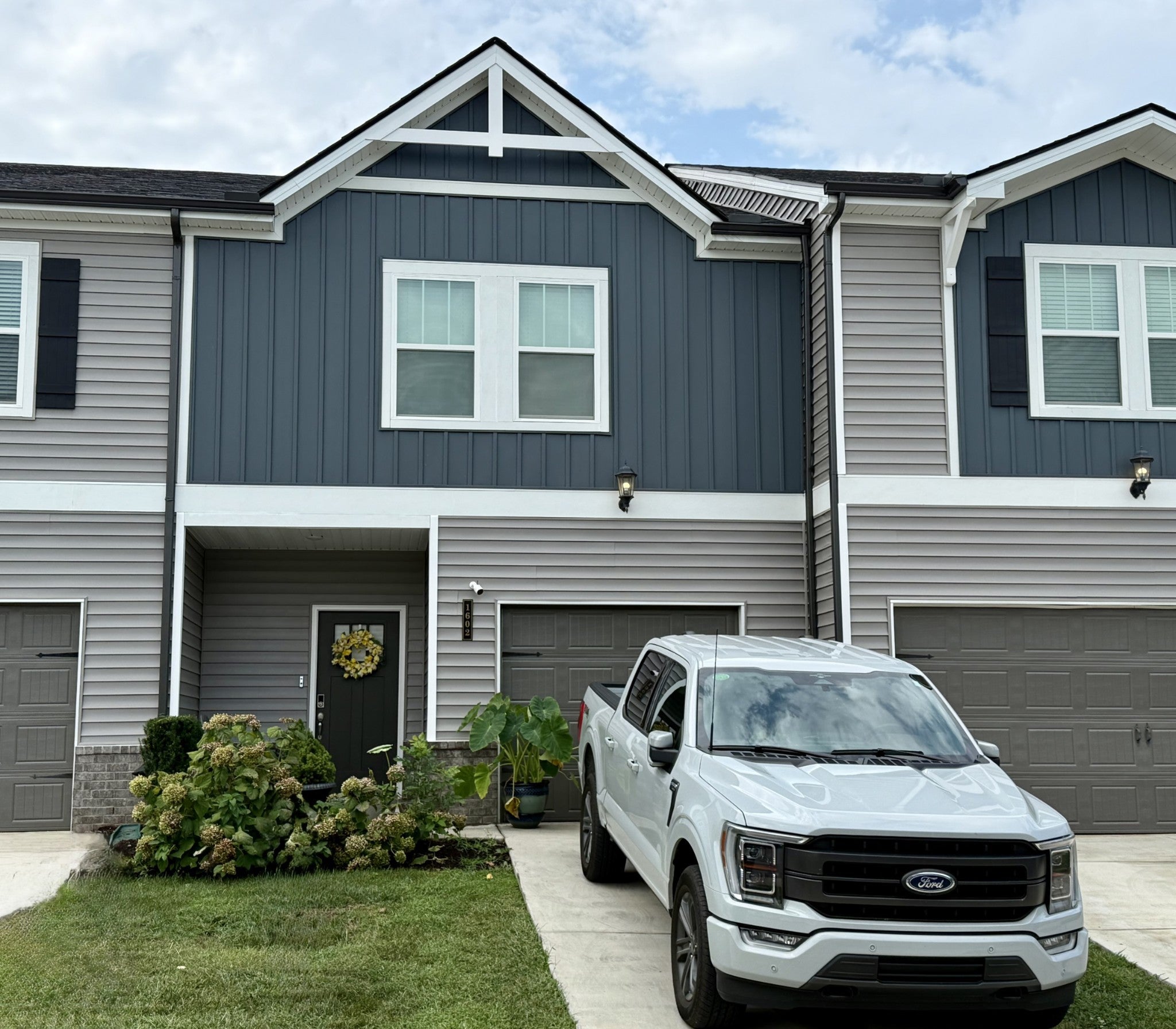 Photo of Listing #2975799
