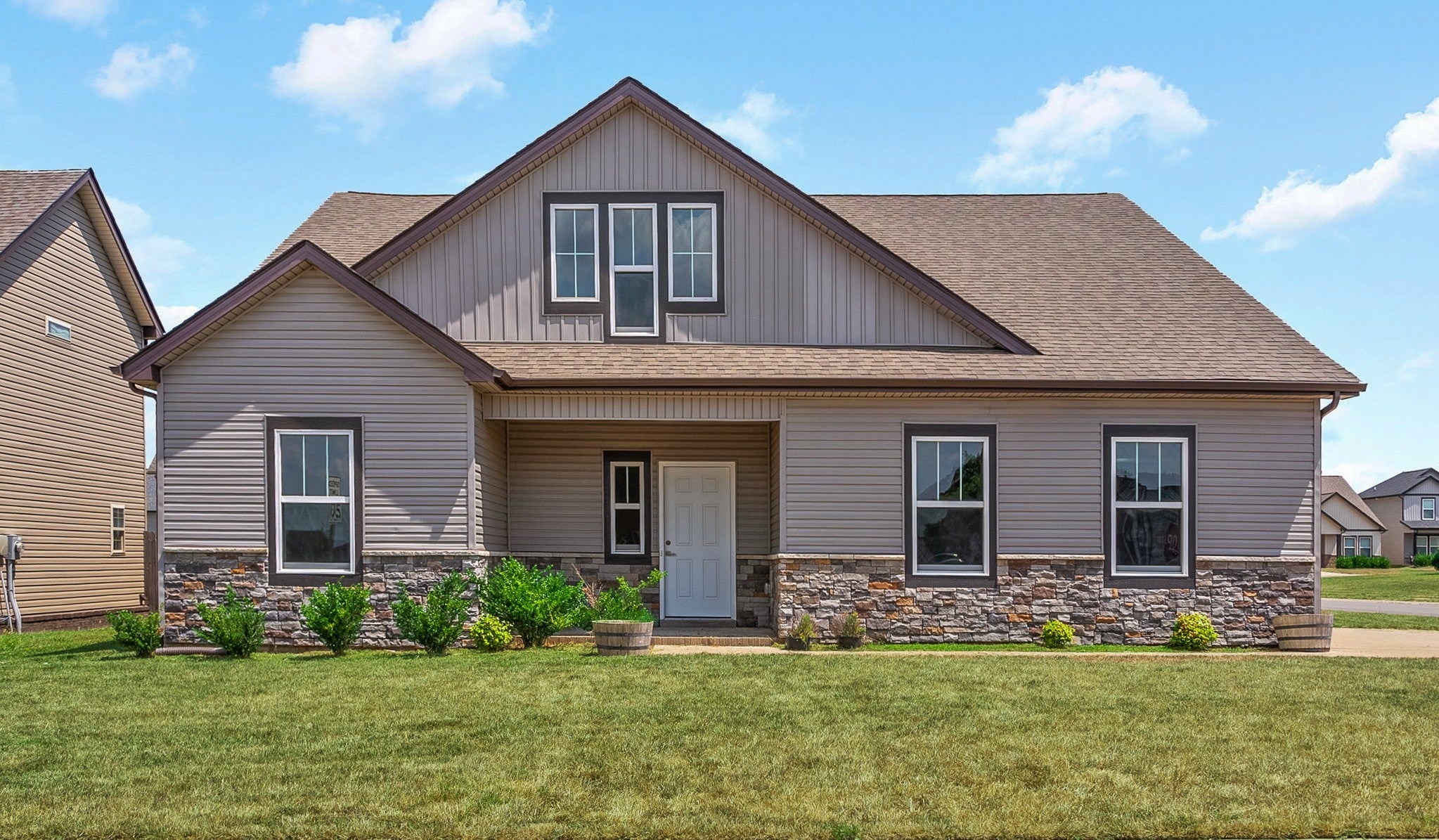 Photo of Listing #2975907