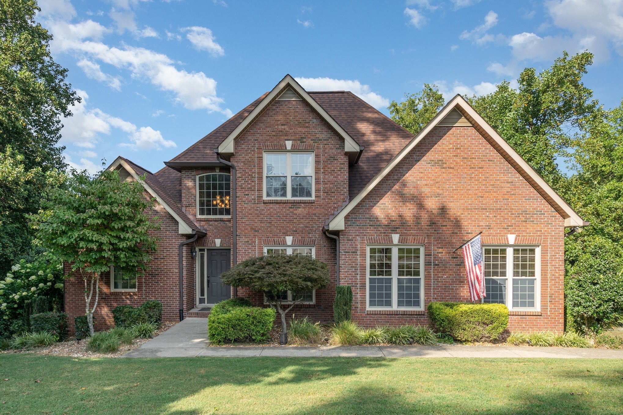 Photo of Listing #2975924