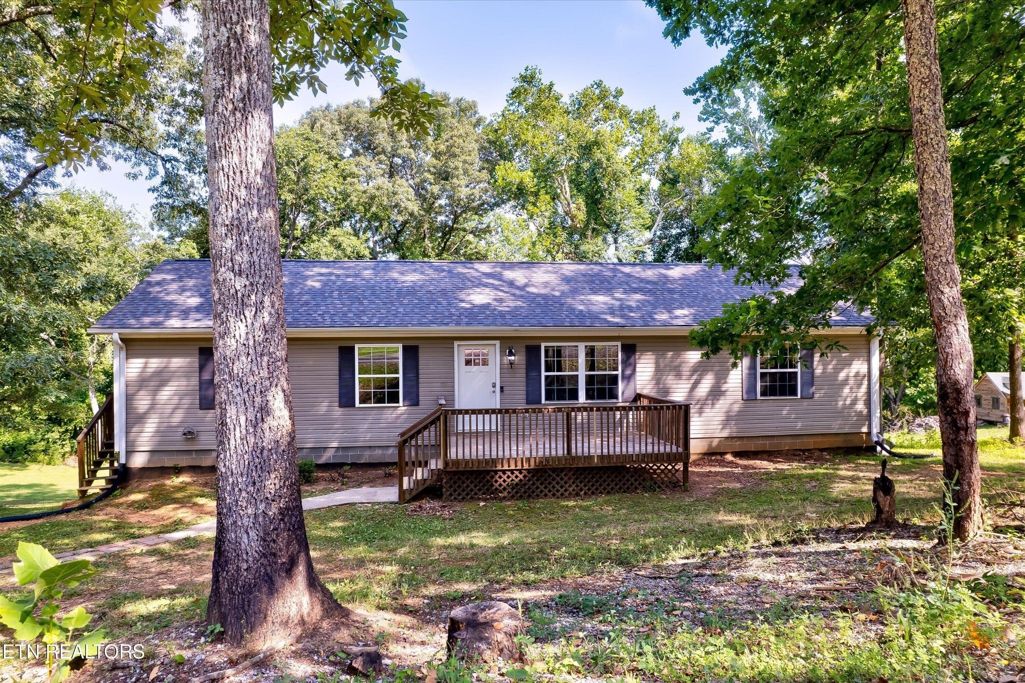 Photo of Listing #2975953