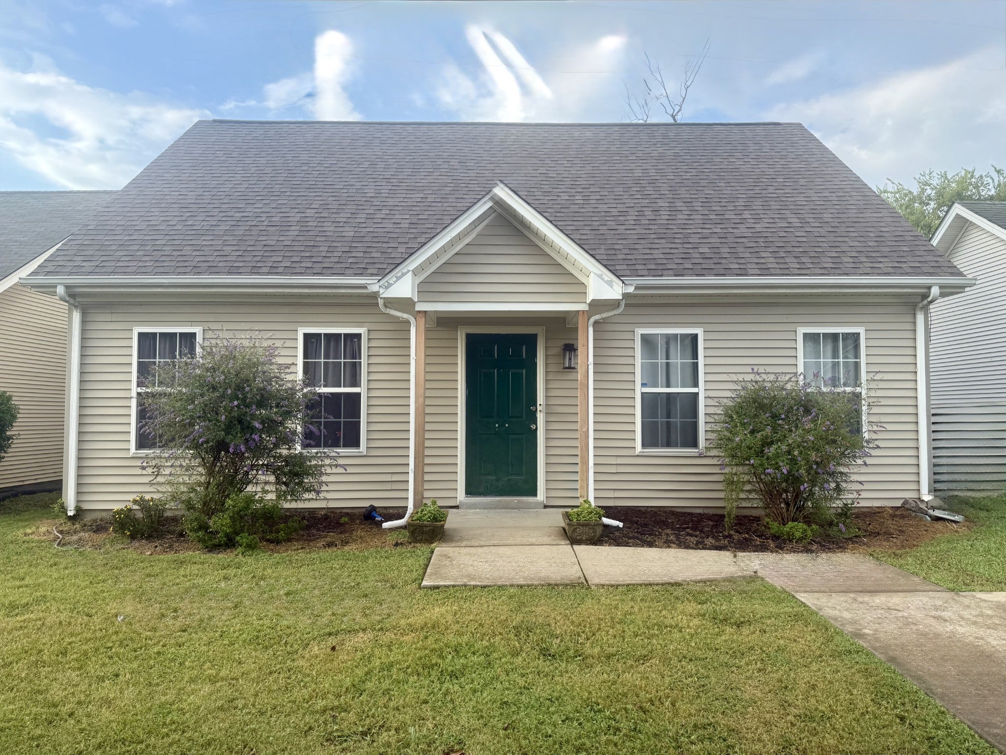 Photo of Listing #2976040