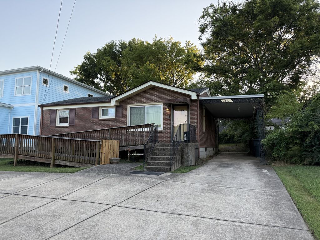 2411 14th Ave N, Nashville