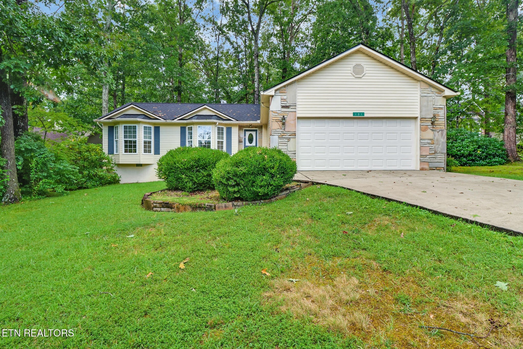 Photo of Listing #2976186
