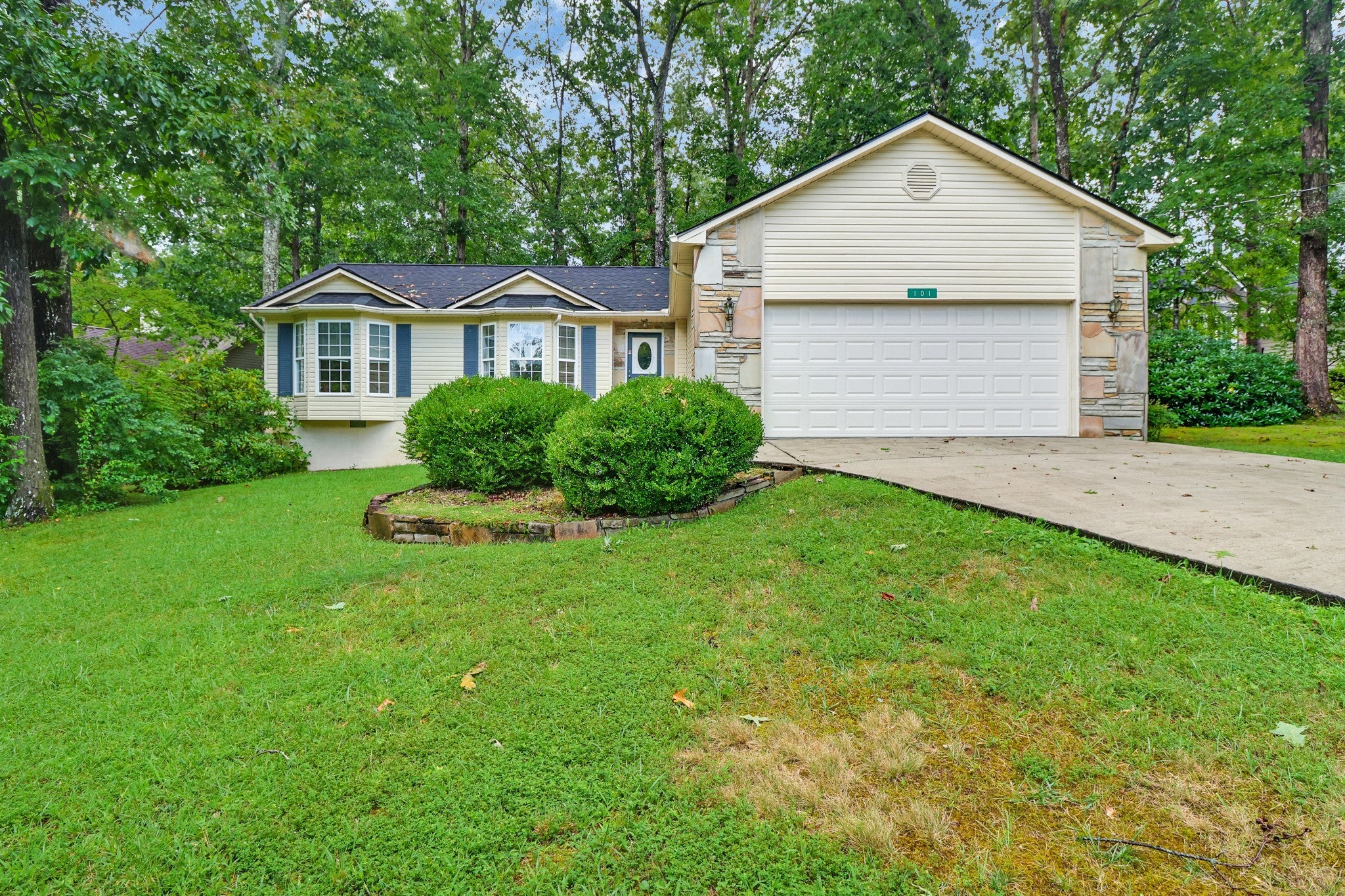 Photo of Listing #2976209