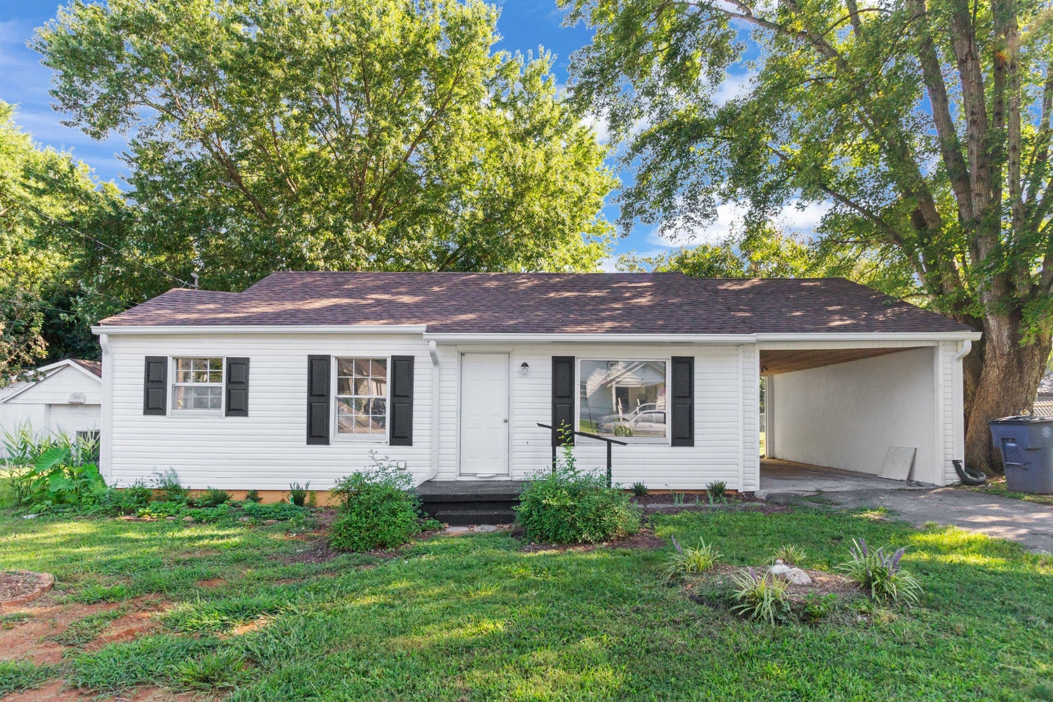 Photo of Listing #2976268