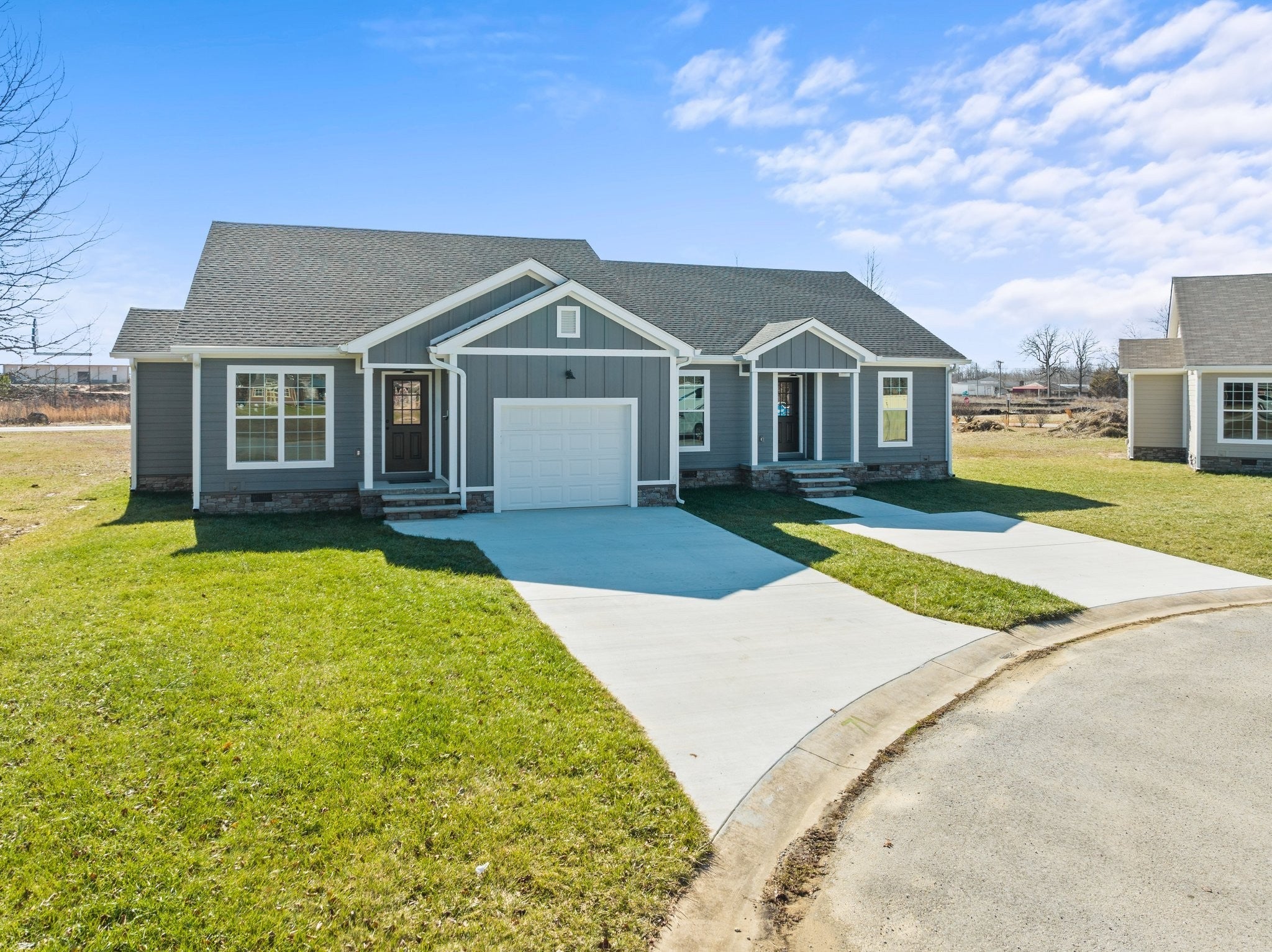 Photo of Listing #2976315