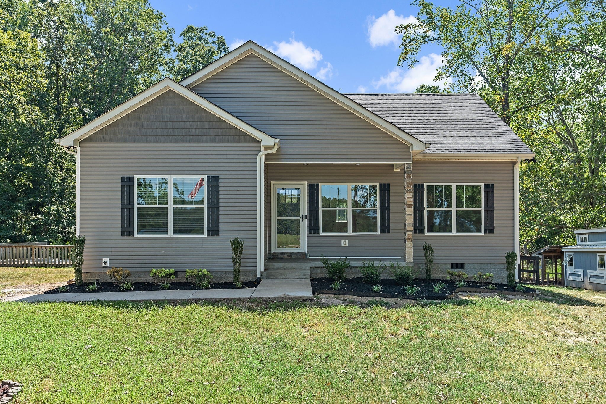 Photo of Listing #2976614