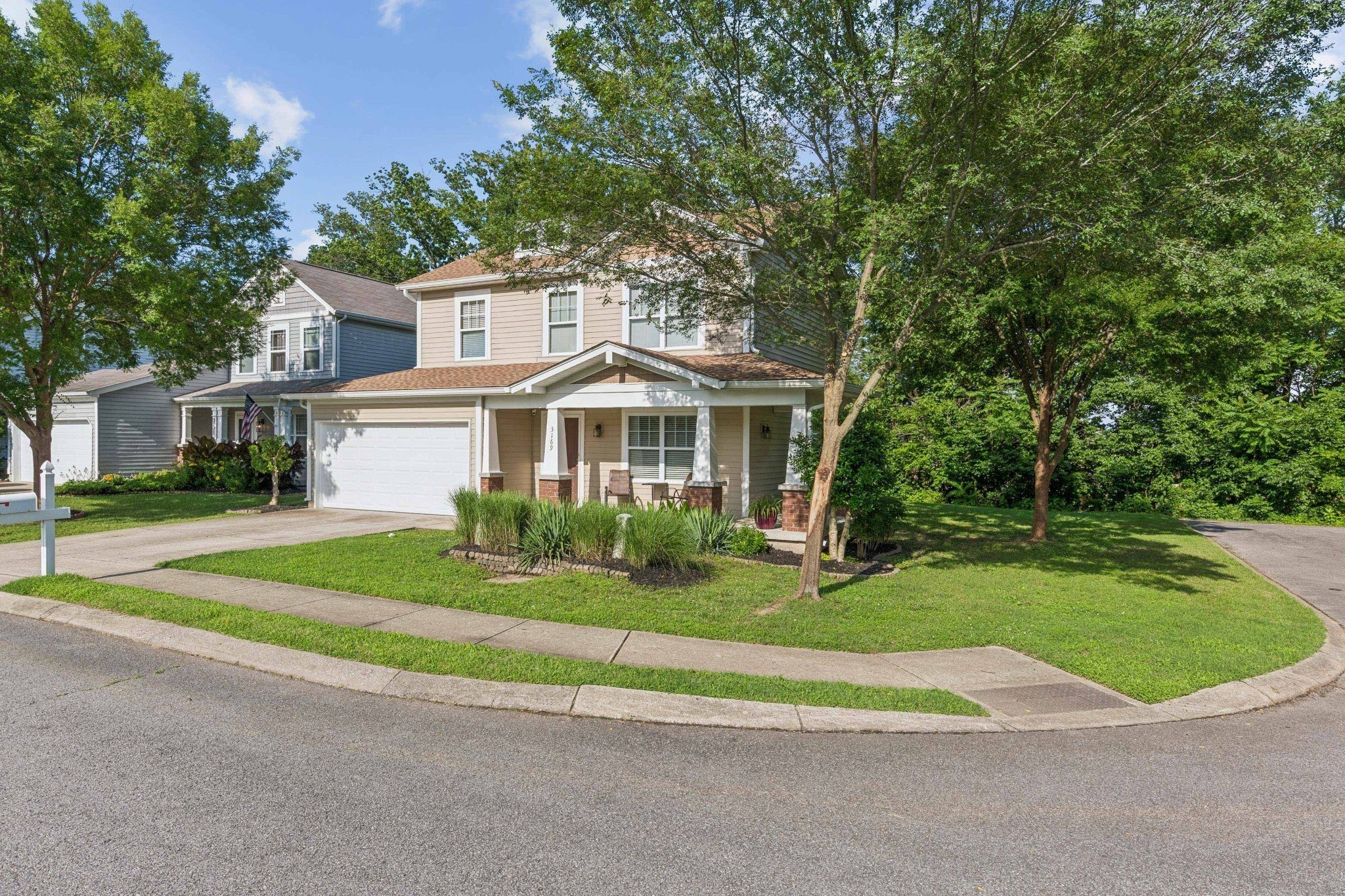 Photo of Listing #2976661