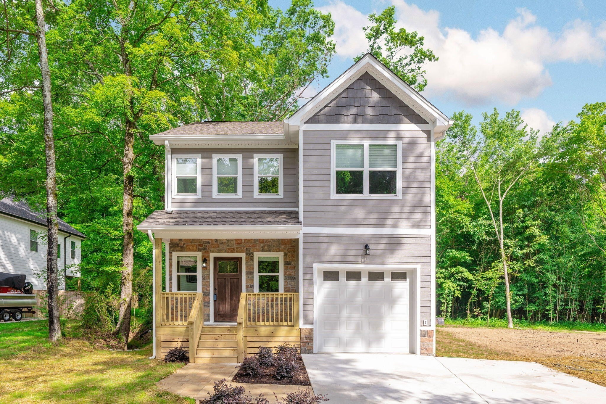 Photo of Listing #2976684
