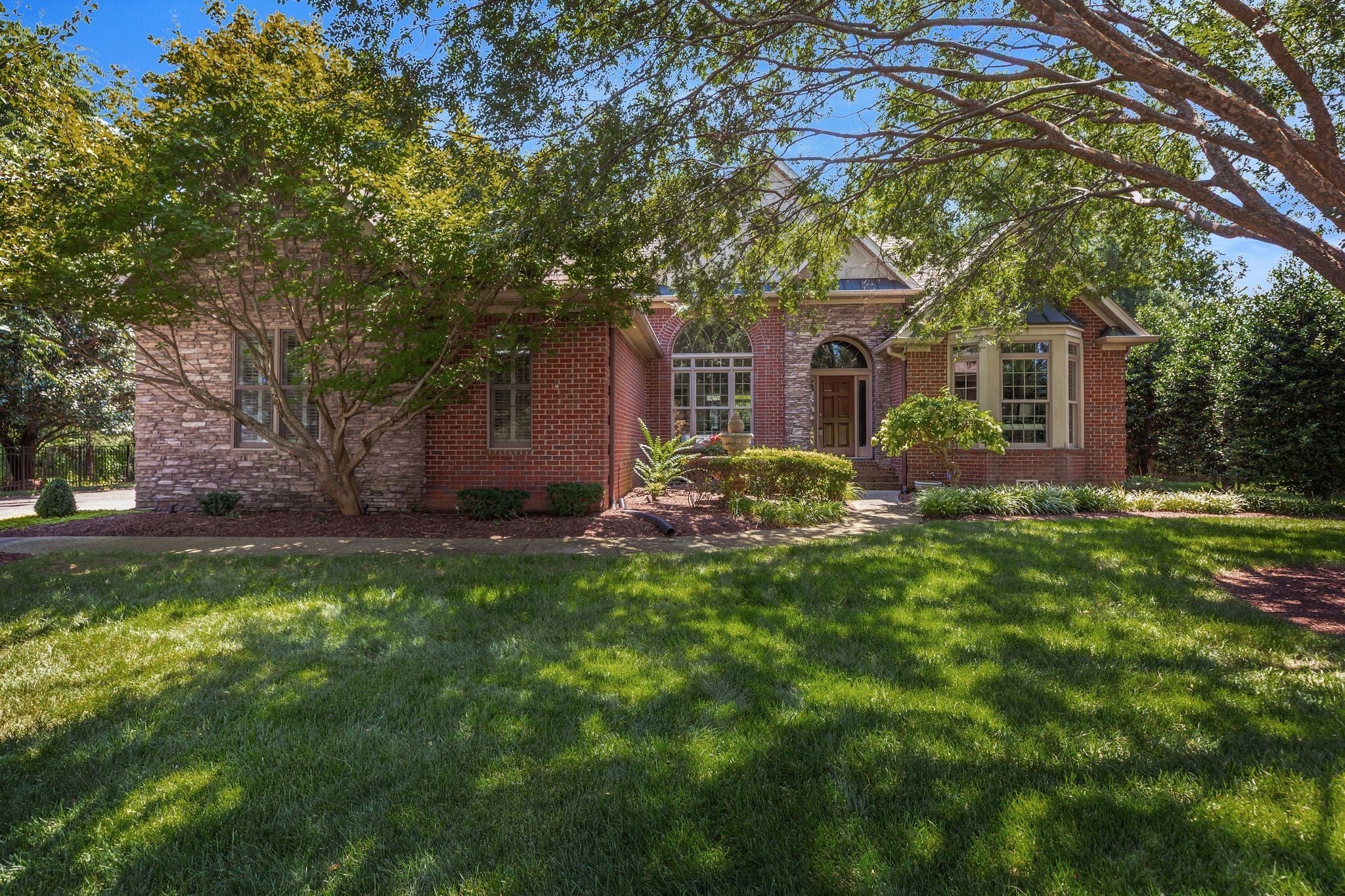 Photo of Listing #2976775