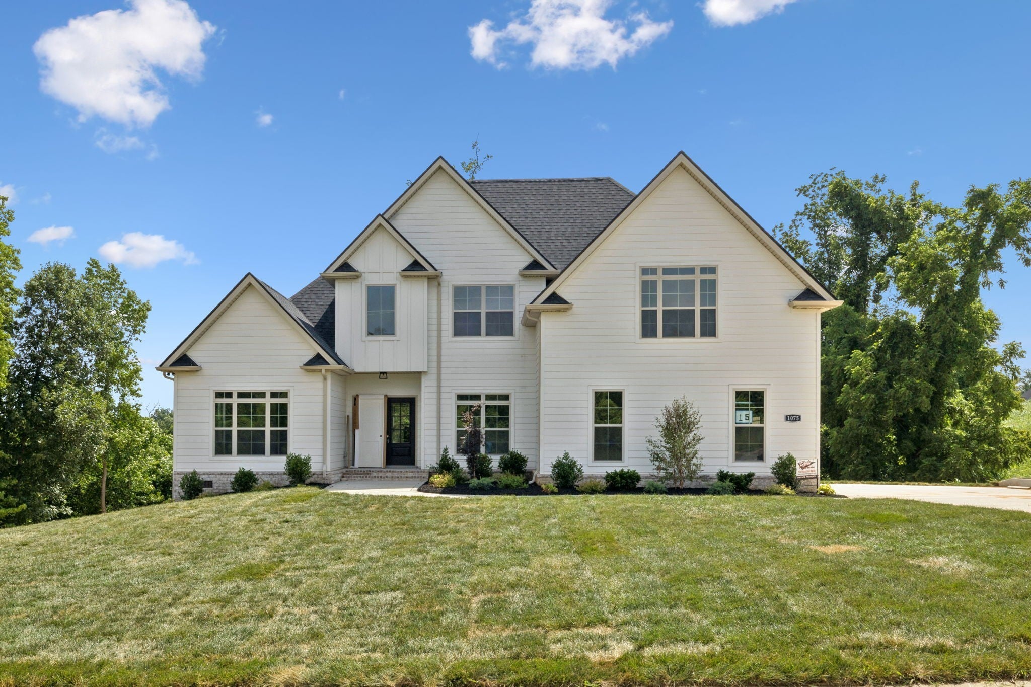 Photo of Listing #2976815