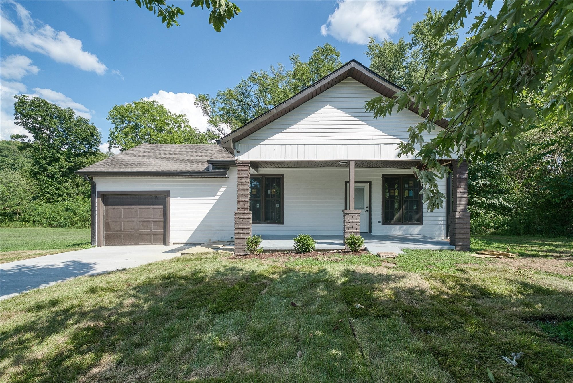 Photo of Listing #2976817