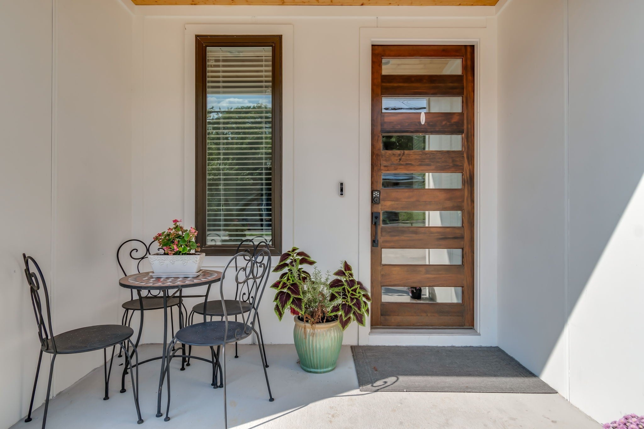 Photo of Listing #2976843