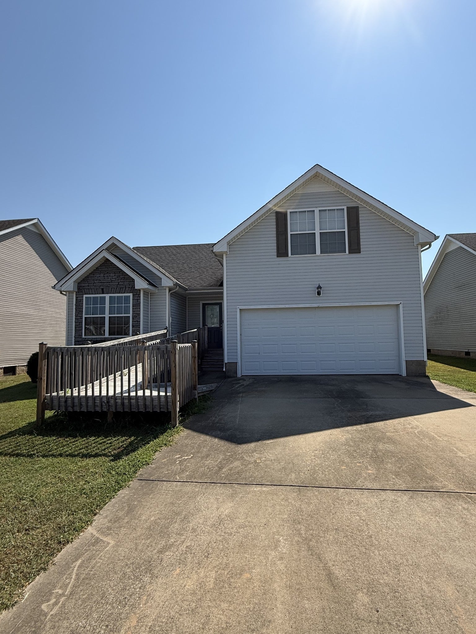 Photo of Listing #2976909