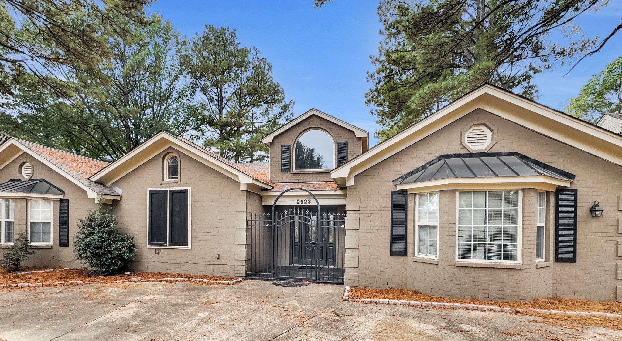 Photo of Listing #2976971
