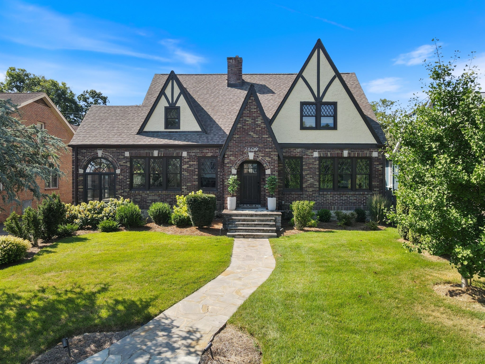 Photo of Listing #2976992