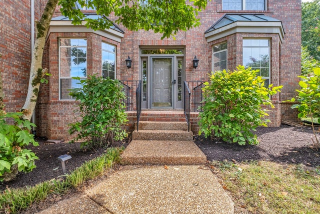 8169 Londonberry Rd, Nashville