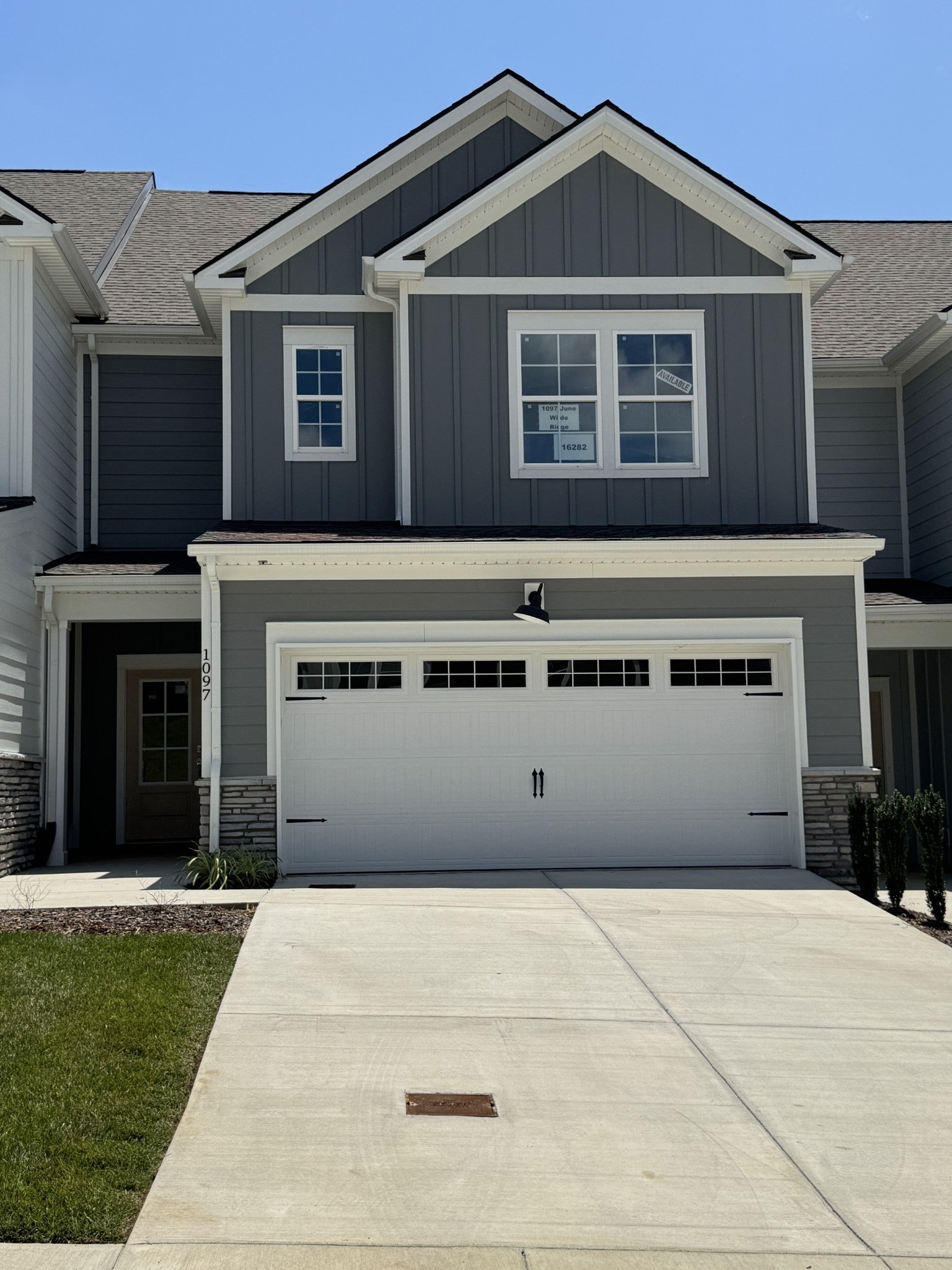 Photo of Listing #2978461