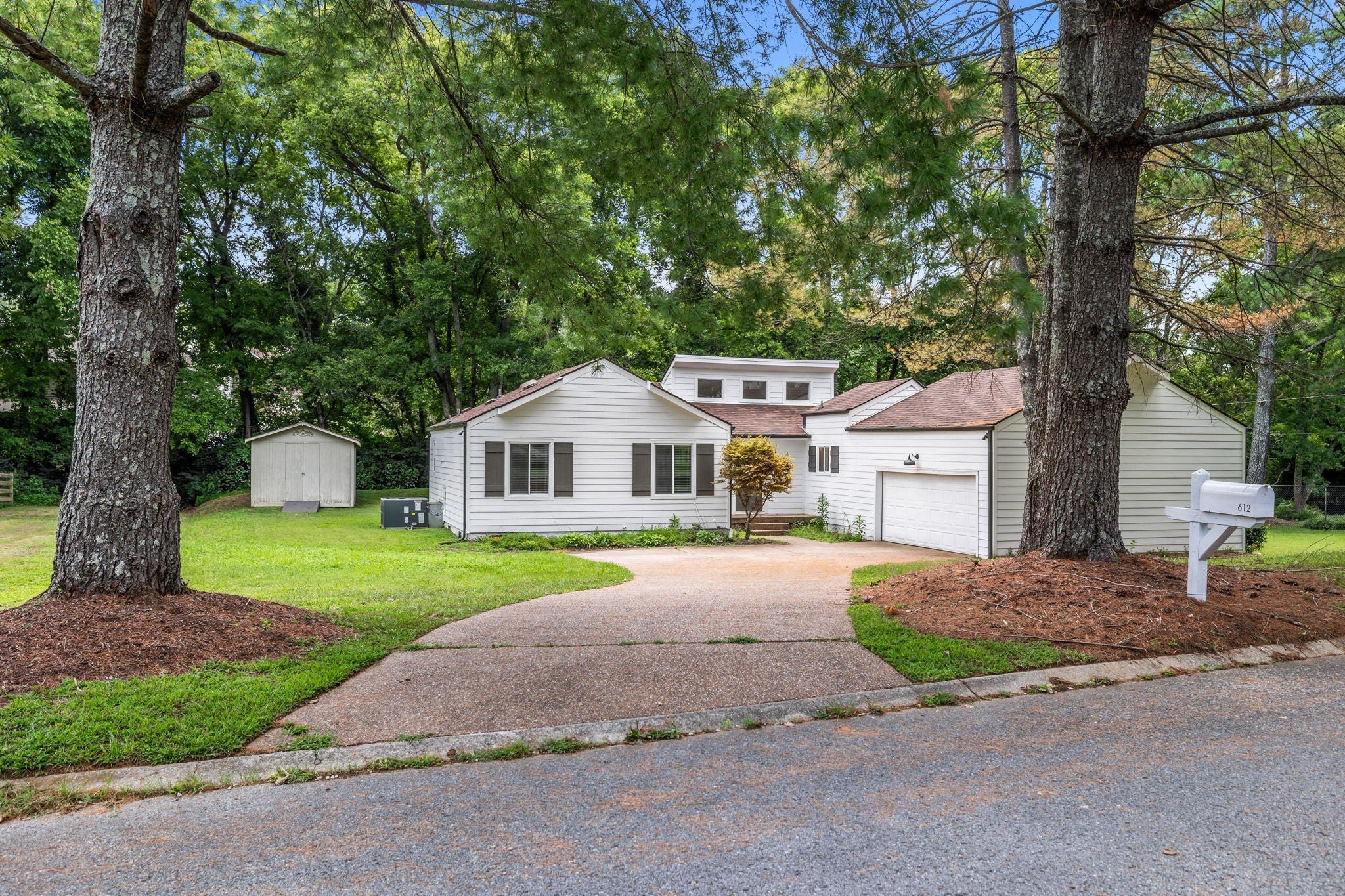 Photo of Listing #2978491