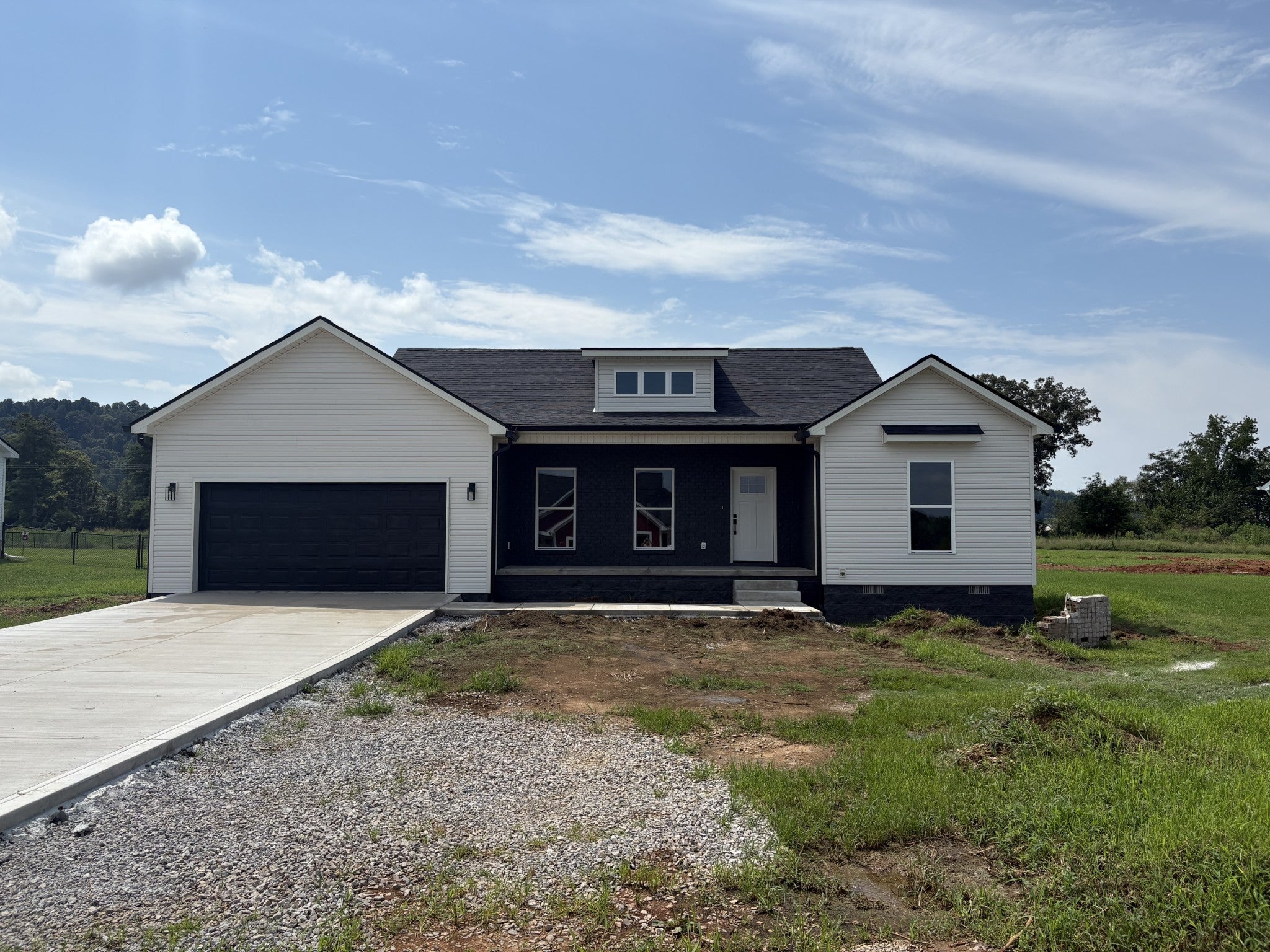 Photo of Listing #2978496