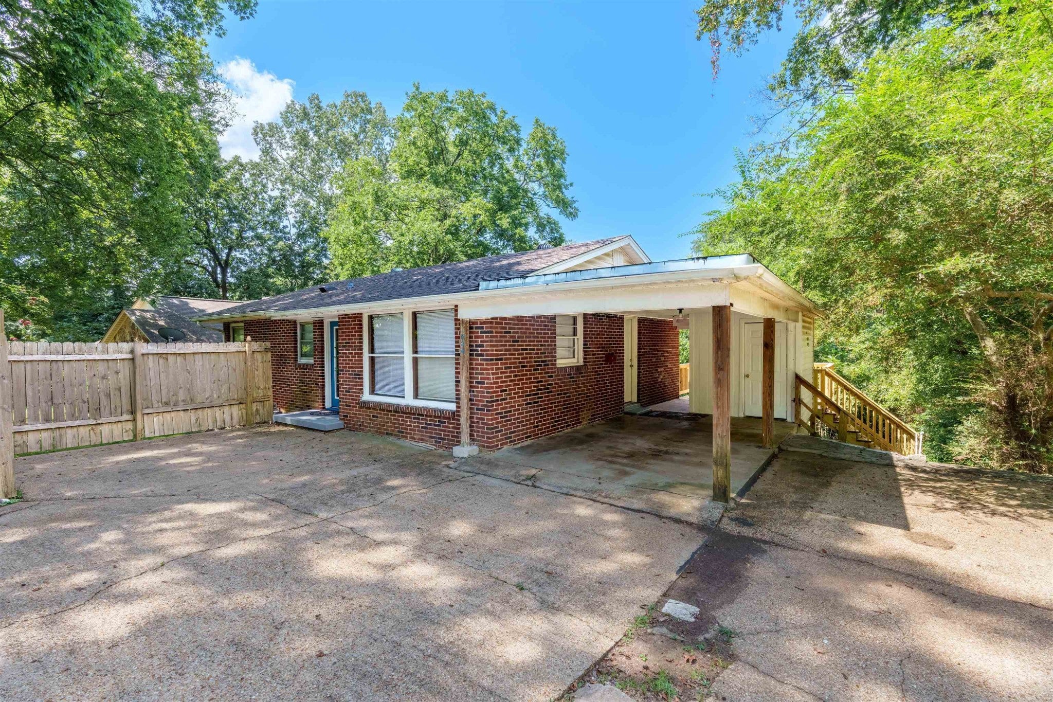 Photo of Listing #2978534