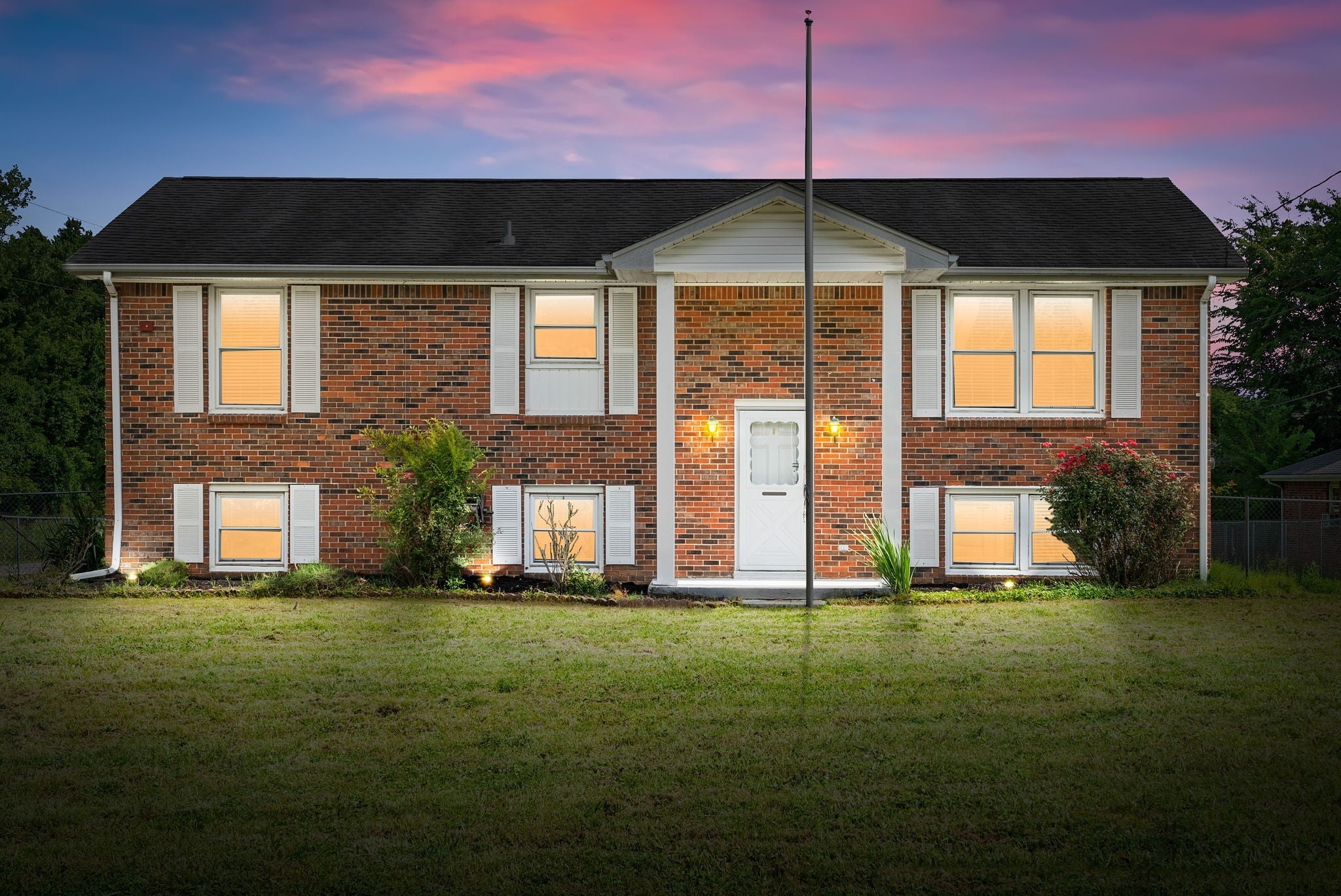 Photo of Listing #2978741