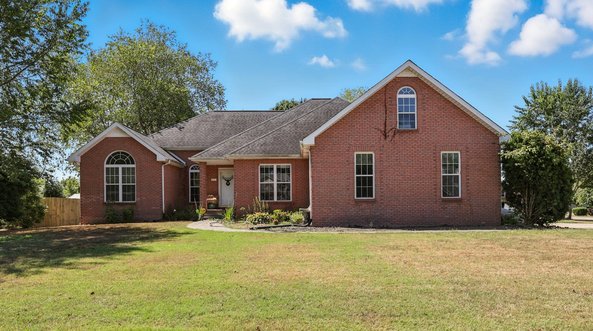 Photo of Listing #2978793