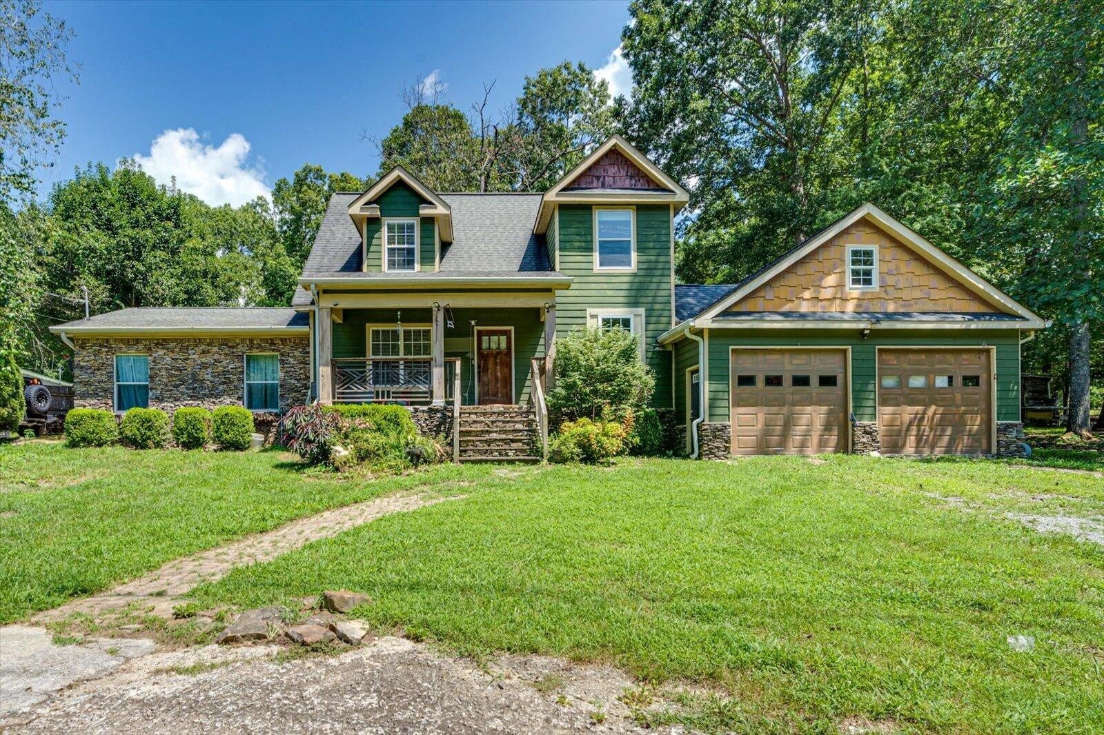 Photo of Listing #2979140