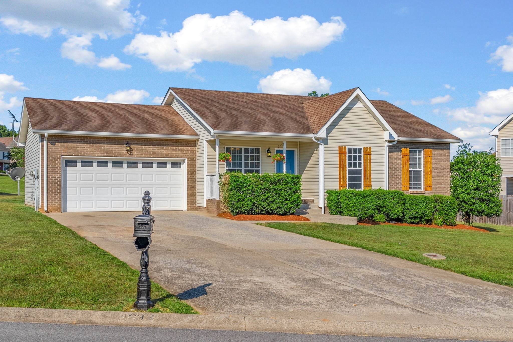 Photo of Listing #2979153