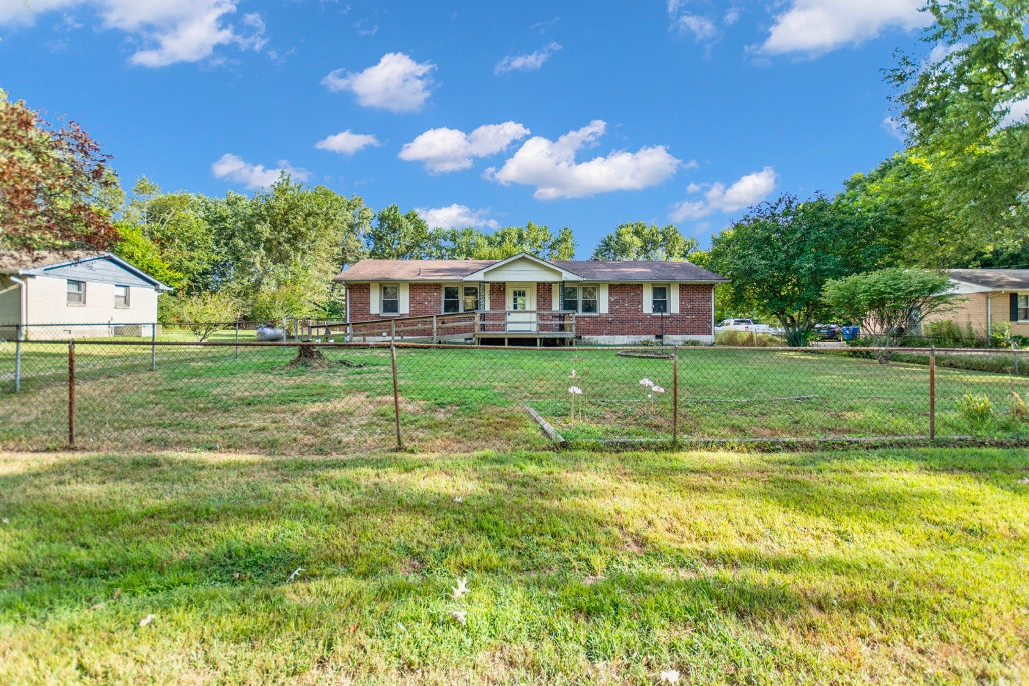 Photo of Listing #2979197