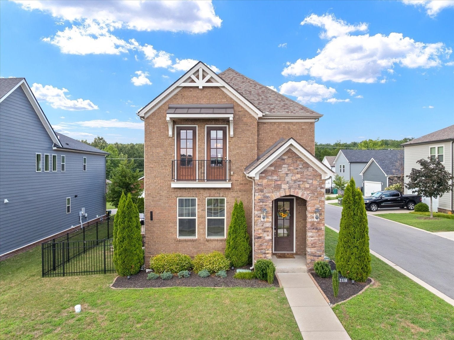 Photo of Listing #2979381