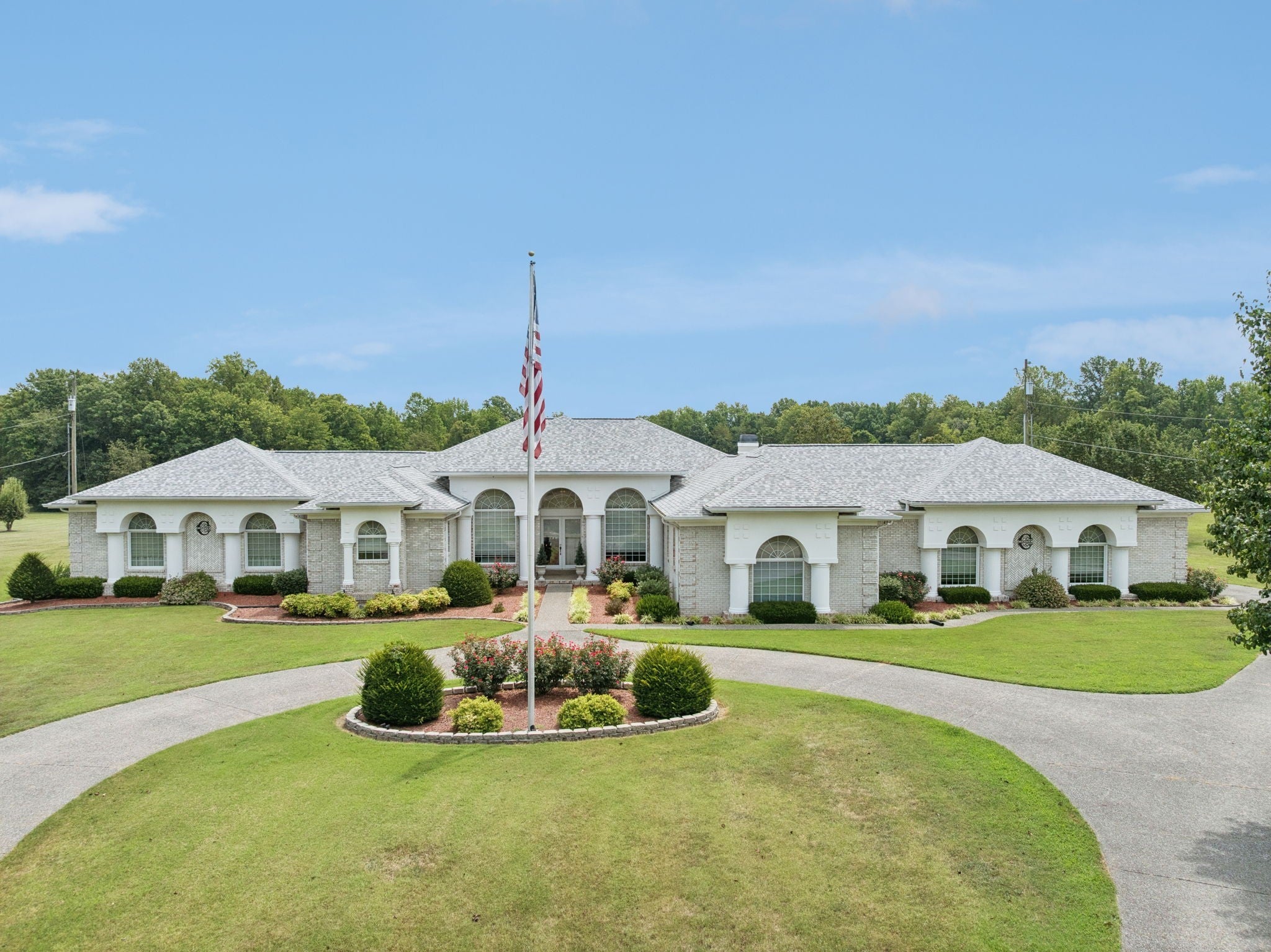 Photo of Listing #2979391