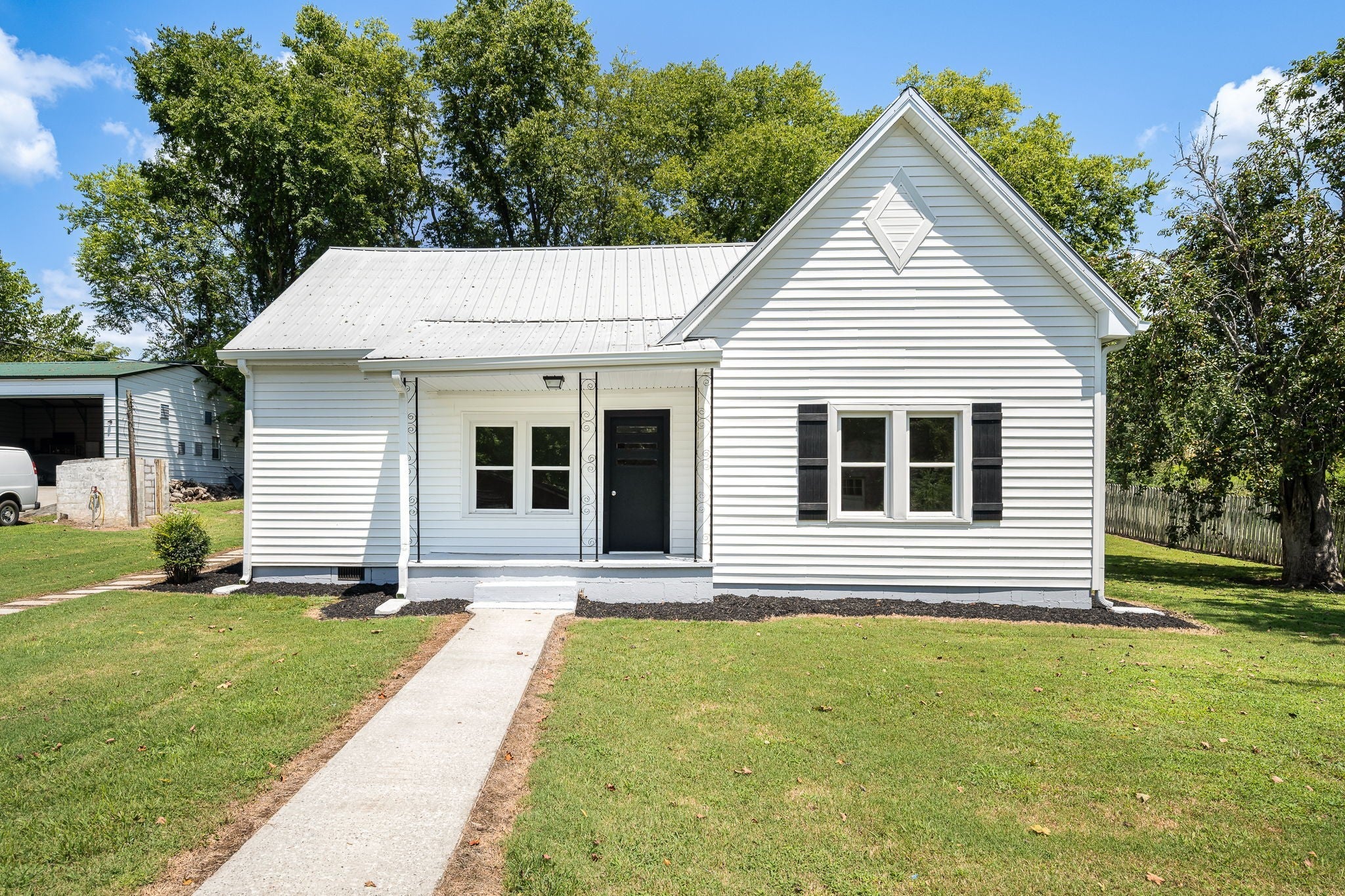 Photo of Listing #2979425