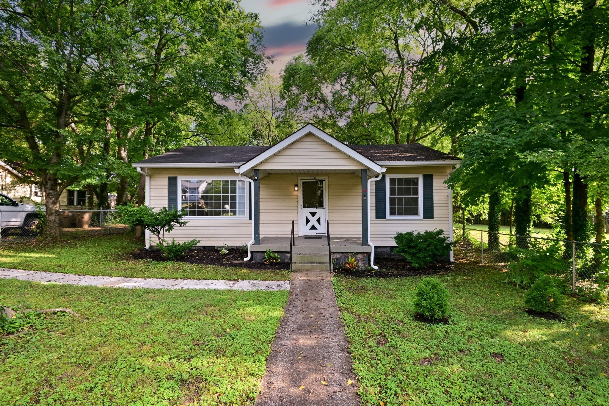 Photo of Listing #2979434